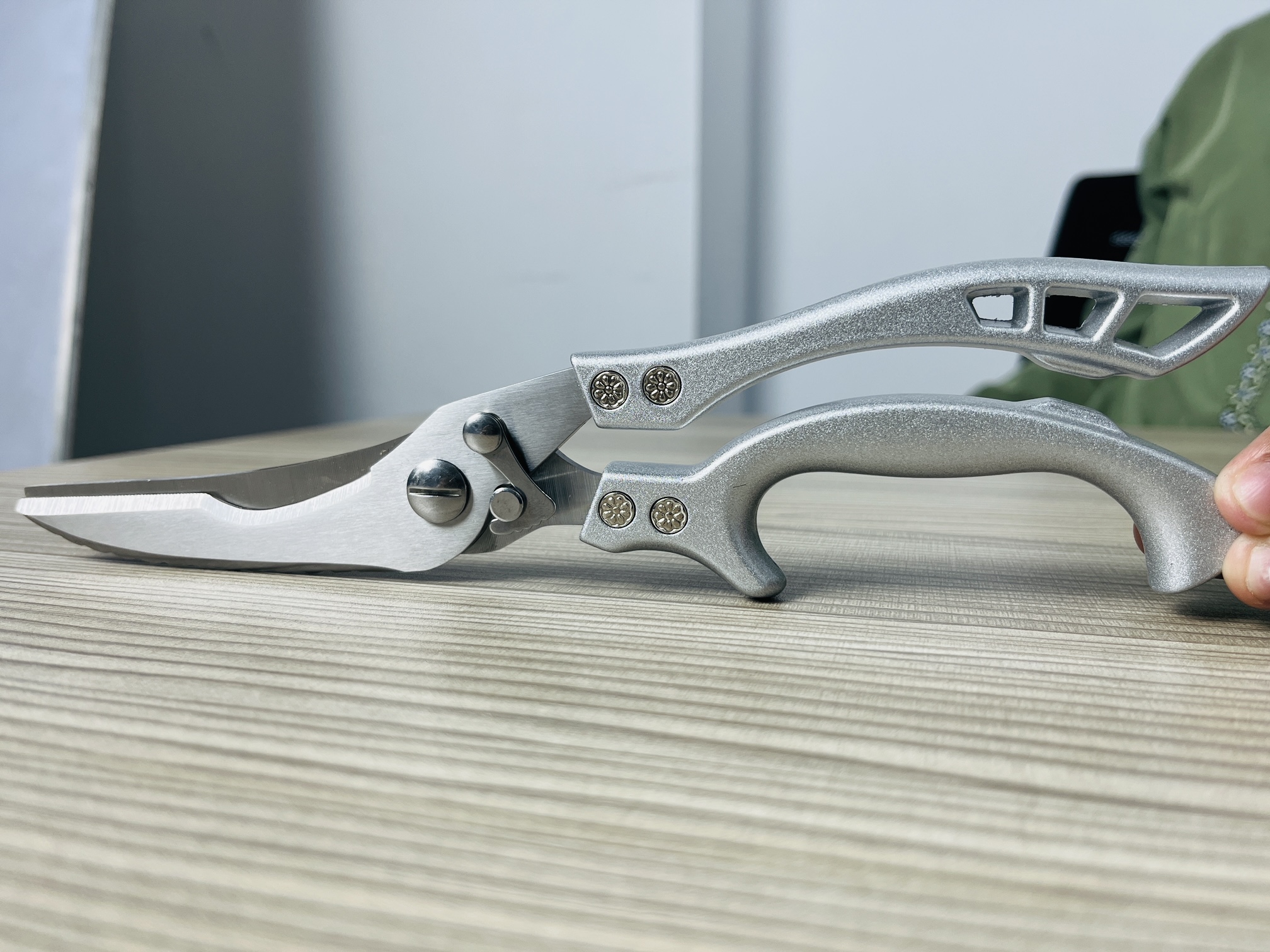 Stainless Steel Heavy Scissor - স্টেইনলেস স্টিল হেভি-ডিউটি কাঁচি ✂️